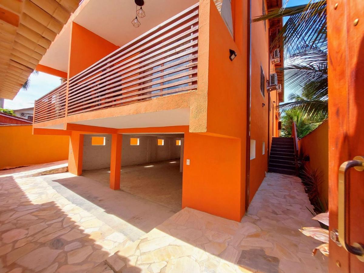 Mamanguá - Flat com Piscina, 50mts da praia, cozinha gourmet, churrasqueira privativa, ar con, WiFi, netflix, garagem Parati Esterno foto