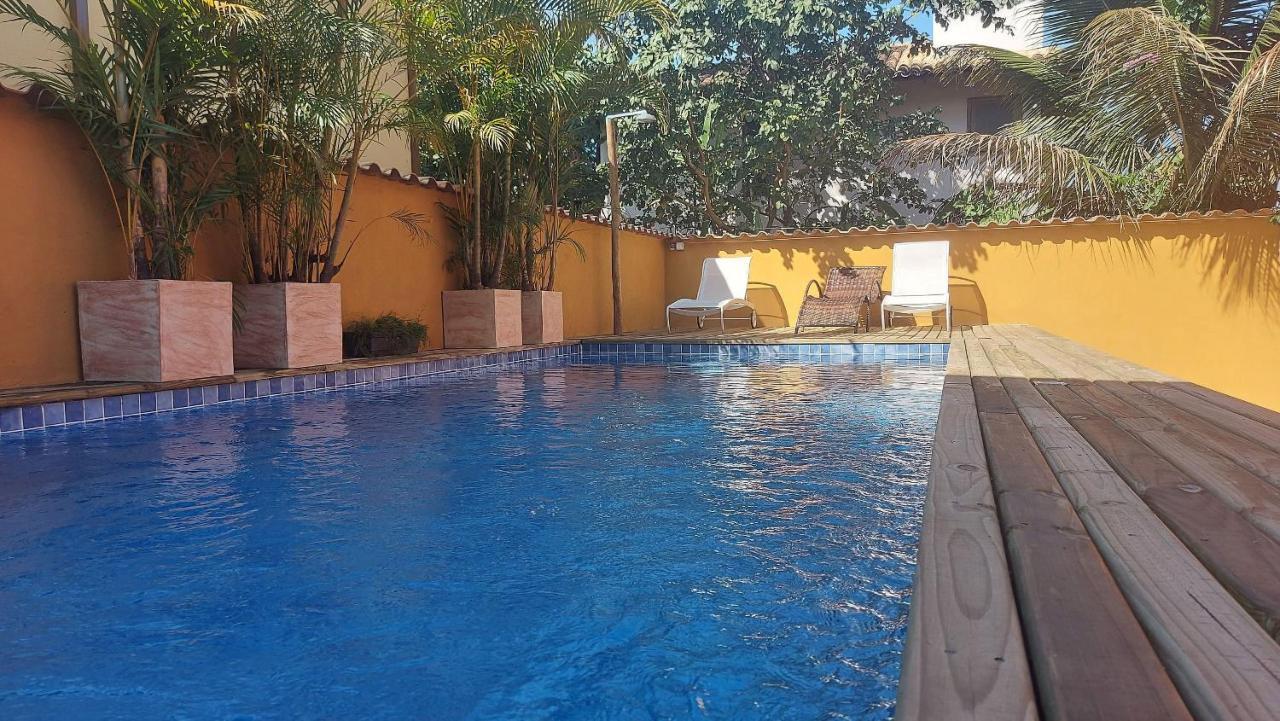 Mamanguá - Flat com Piscina, 50mts da praia, cozinha gourmet, churrasqueira privativa, ar con, WiFi, netflix, garagem Parati Esterno foto